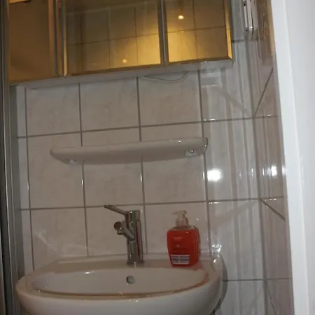 Apartmán Fewo B-07-05 Im Ferienpark, Mit Blick Ueber Den Binnensee Und Hafen, Mit Strandkorb *