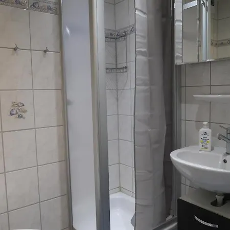 Apartmán Fewo B-07-05 Im Ferienpark, Mit Blick Ueber Den Binnensee Und Hafen, Mit Strandkorb
